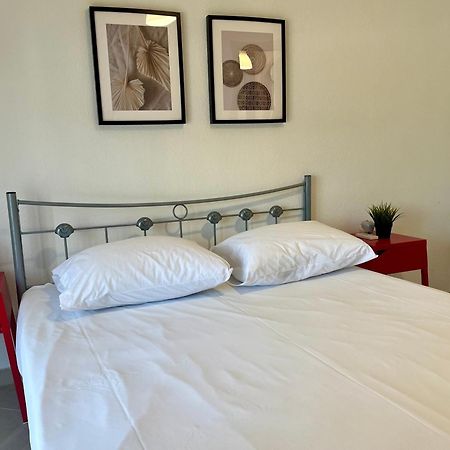 סטאברוס Soso Studios & Apartments מראה חיצוני תמונה