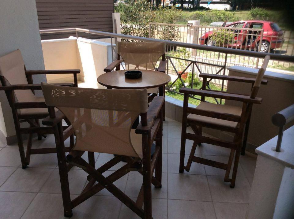 סטאברוס Soso Studios & Apartments מראה חיצוני תמונה